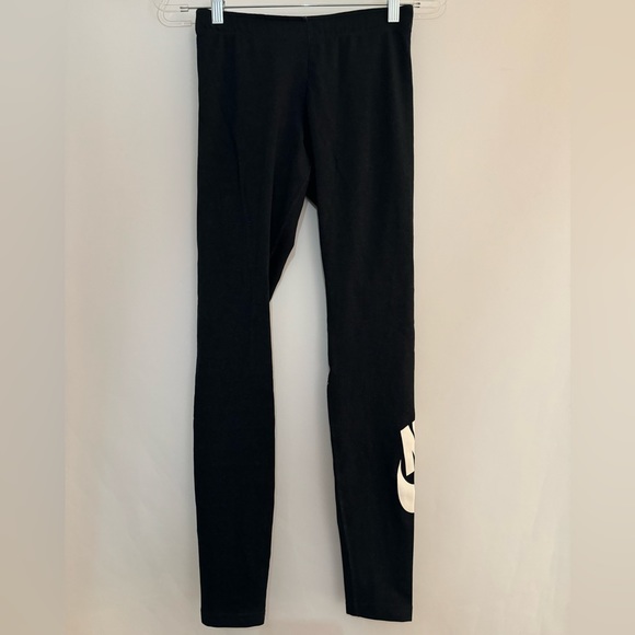 Nike leggings - Picture 2 of 4